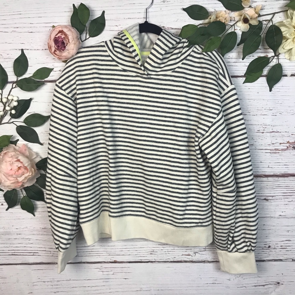Lou & Grey Size Large Cropped Stripe Hooded Sweatshirt grey cream Long Sleeve